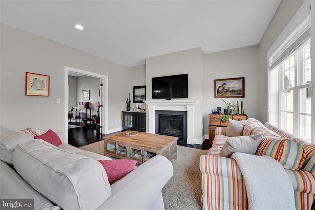 678 INTEGRITY DR, Lititz, PA 17543
