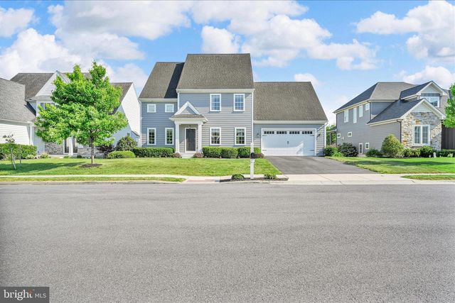 678 INTEGRITY DR, Lititz, PA 17543