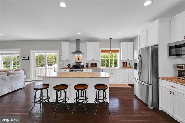 678 INTEGRITY DR, Lititz, PA 17543