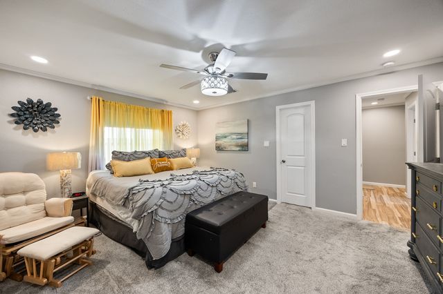 451 Whitney Street, Cedar Hill, TX 75104