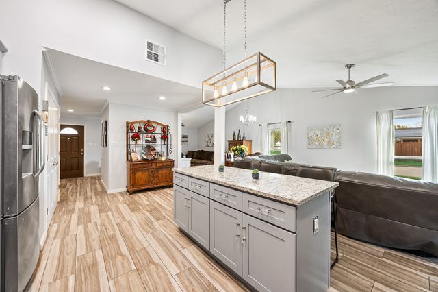 451 Whitney Street, Cedar Hill, TX 75104