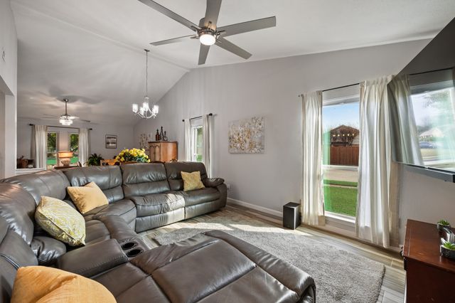 451 Whitney Street, Cedar Hill, TX 75104