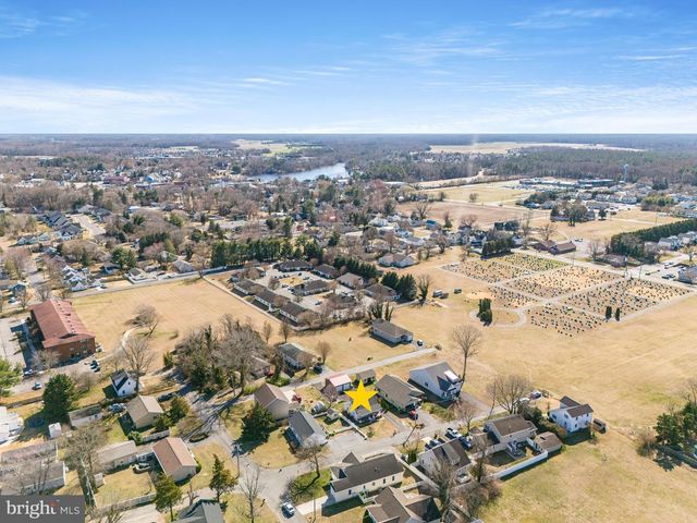 304 HOLLAND ST, Milton, DE 19968