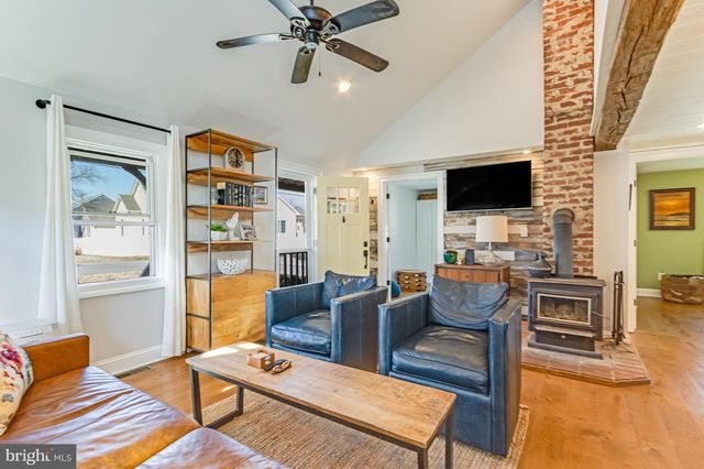 304 HOLLAND ST, Milton, DE 19968