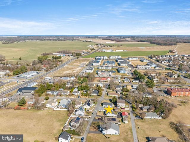 304 HOLLAND ST, Milton, DE 19968