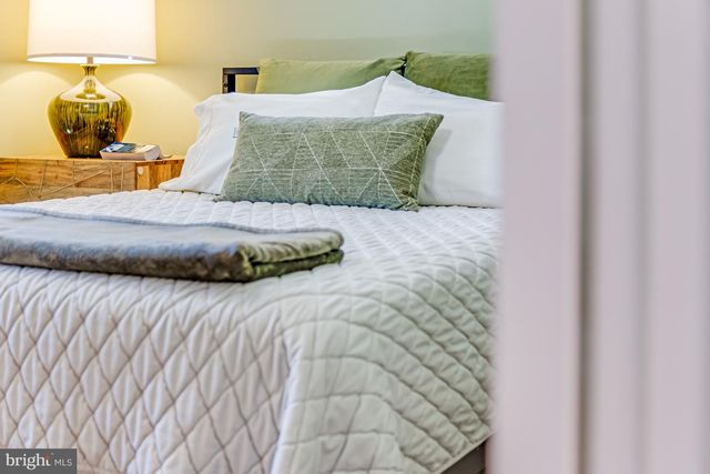 304 HOLLAND ST, Milton, DE 19968