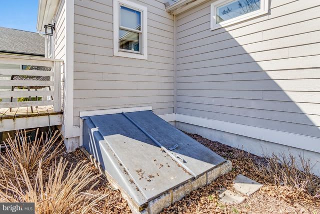 304 HOLLAND ST, Milton, DE 19968