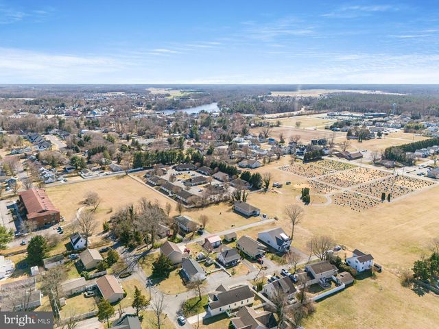 304 HOLLAND ST, Milton, DE 19968