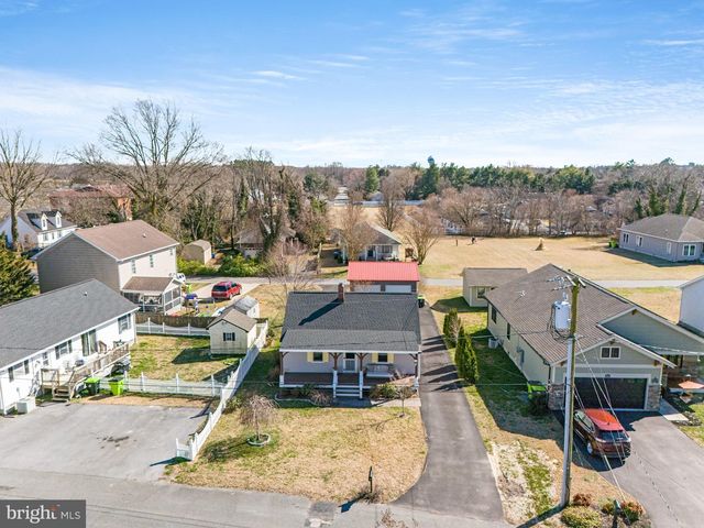 304 HOLLAND ST, Milton, DE 19968