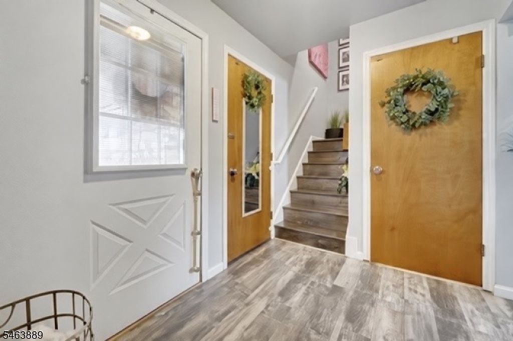 23 Wellington Ct, Sayreville Boro, NJ 08872 — photo 3