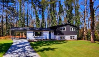 1785 Hammond Woods SW Circle, Marietta, GA 30008
