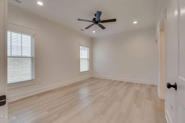 168 Gunners Way, Gray, TN 37615