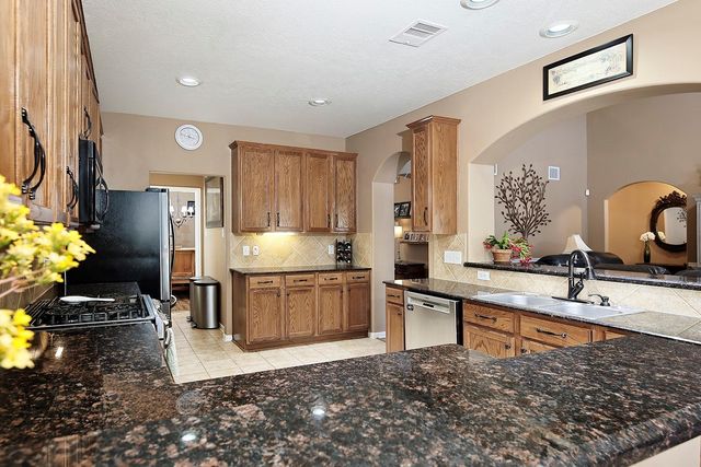 610 Manchester Trail Drive, Spring, TX 77373