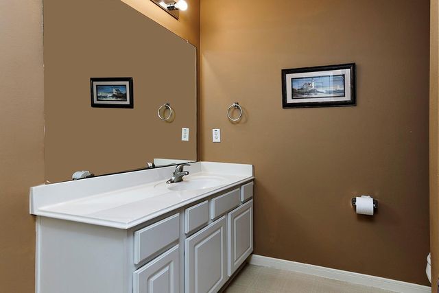 610 Manchester Trail Drive, Spring, TX 77373