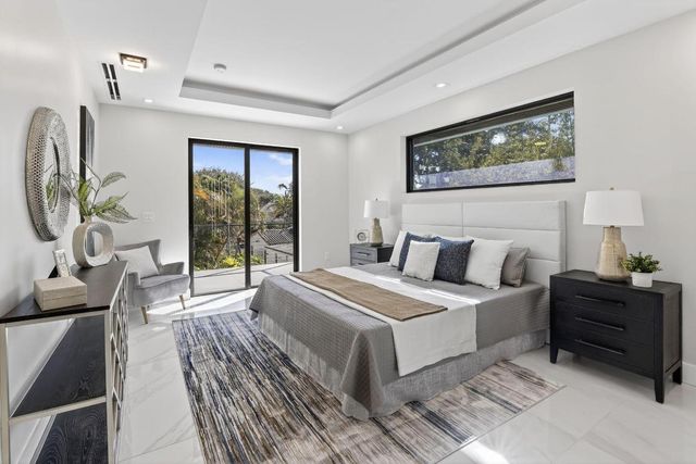 750 NE 16th Avenue, Fort Lauderdale, FL 33304