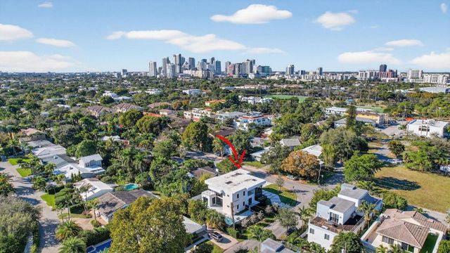 750 NE 16th Avenue, Fort Lauderdale, FL 33304