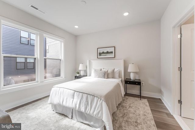 12742 VERDANT WAY, Reston, VA 20191