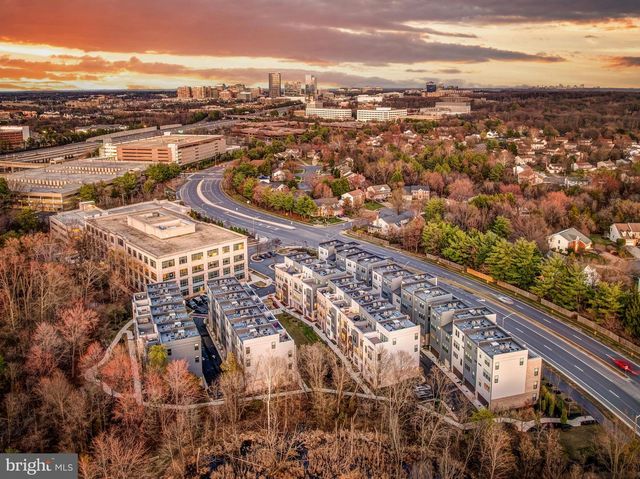 12742 VERDANT WAY, Reston, VA 20191