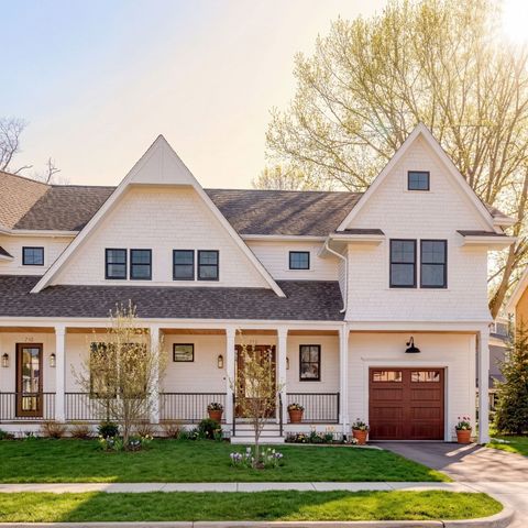 712 Watertown St 2, Newton, MA 02460
