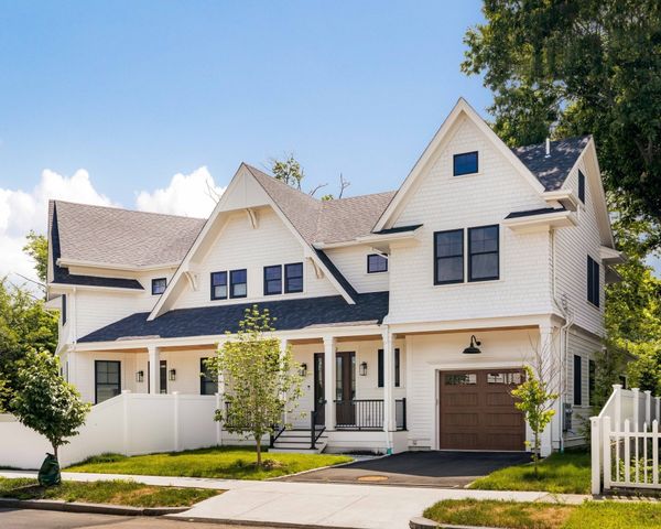 712 Watertown St 2, Newton, MA 02460