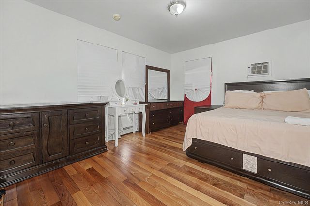 69 S 28th Street, Wyandanch, NY 11798