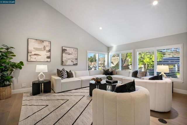 230 230 Royal Palm Place, Danville, CA 94526