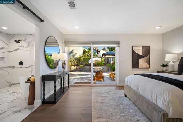 230 230 Royal Palm Place, Danville, CA 94526