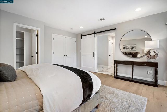 230 230 Royal Palm Place, Danville, CA 94526