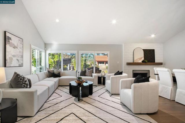 230 230 Royal Palm Place, Danville, CA 94526