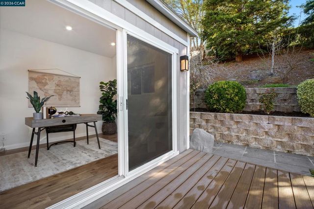 230 230 Royal Palm Place, Danville, CA 94526