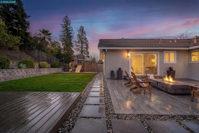 230 230 Royal Palm Place, Danville, CA 94526