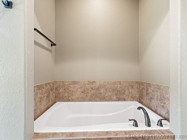 13639 State Highway 76 N, Healdton, OK 73438