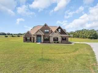 13639 State Highway 76 N, Healdton, OK 73438