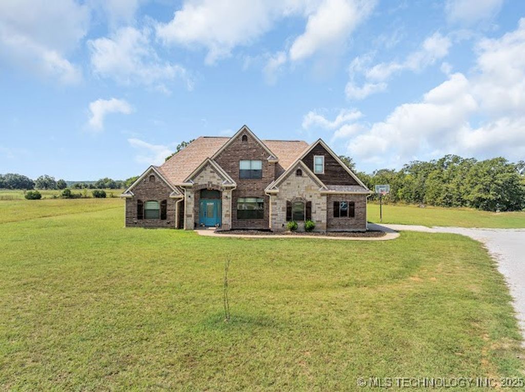 13639 State Highway 76 N, Healdton, OK 73438