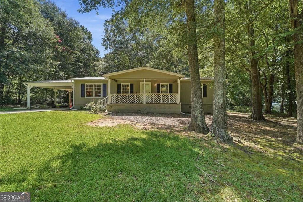215 Hoke Street, Maysville, GA 30558 — exterior