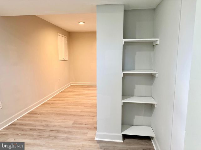 2 CINNABAR CT, Gaithersburg, MD 20879