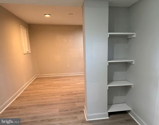 2 CINNABAR CT, Gaithersburg, MD 20879