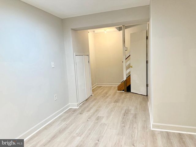 2 CINNABAR CT, Gaithersburg, MD 20879