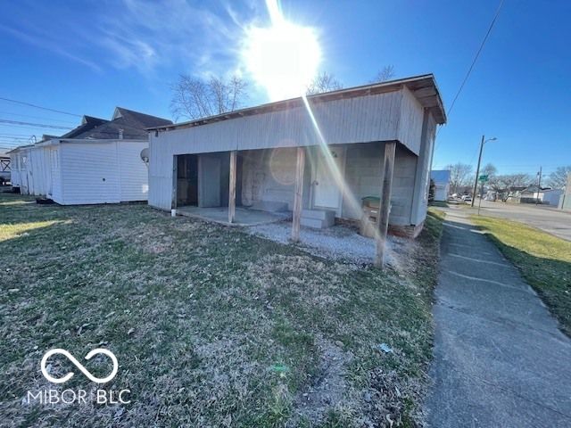 1331 Sycamore Street, Columbus, IN 47201