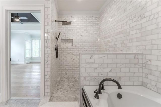 214 Chandler Walk, Loganville, GA 30052