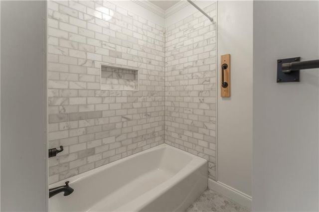 214 Chandler Walk, Loganville, GA 30052