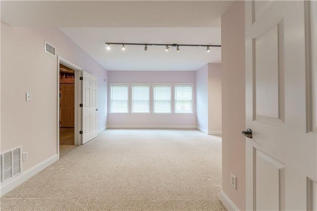 214 Chandler Walk, Loganville, GA 30052