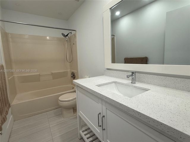 12245 SW 201st Ter, Miami, FL 33177