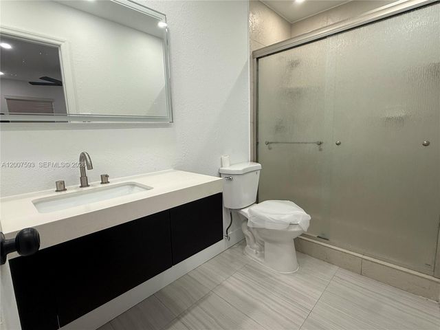 12245 SW 201st Ter, Miami, FL 33177