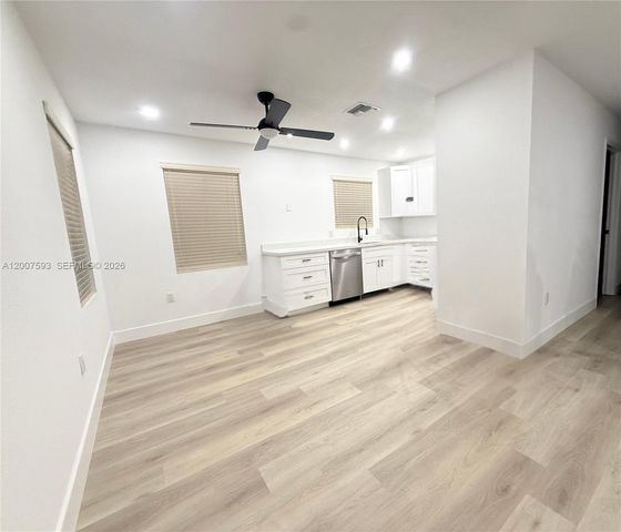 12245 SW 201st Ter, Miami, FL 33177