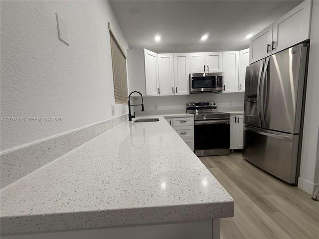 12245 SW 201st Ter, Miami, FL 33177