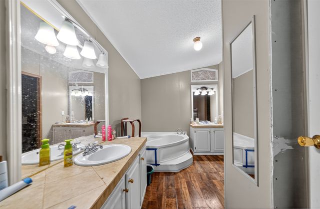 12751 County Road 1200, Malakoff, TX 75148