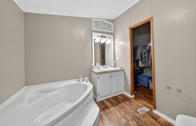 12751 County Road 1200, Malakoff, TX 75148