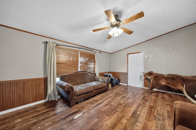 12751 County Road 1200, Malakoff, TX 75148