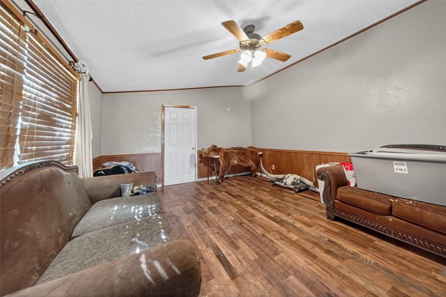 12751 County Road 1200, Malakoff, TX 75148